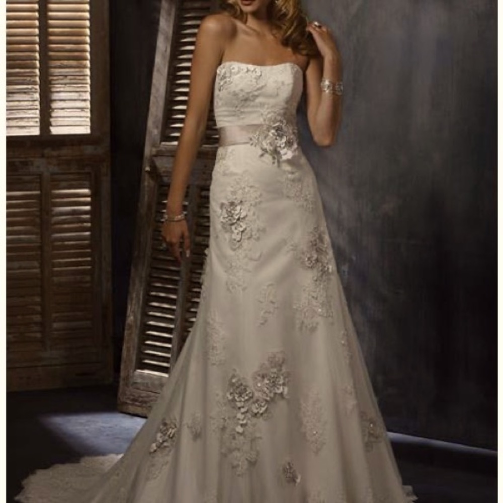 Maggie Sottero- Geneva